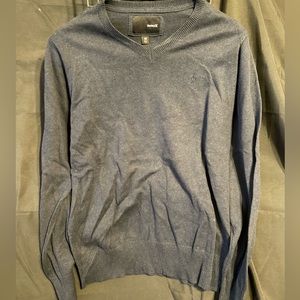 Hurley v-neck sweater size medium - new without tags